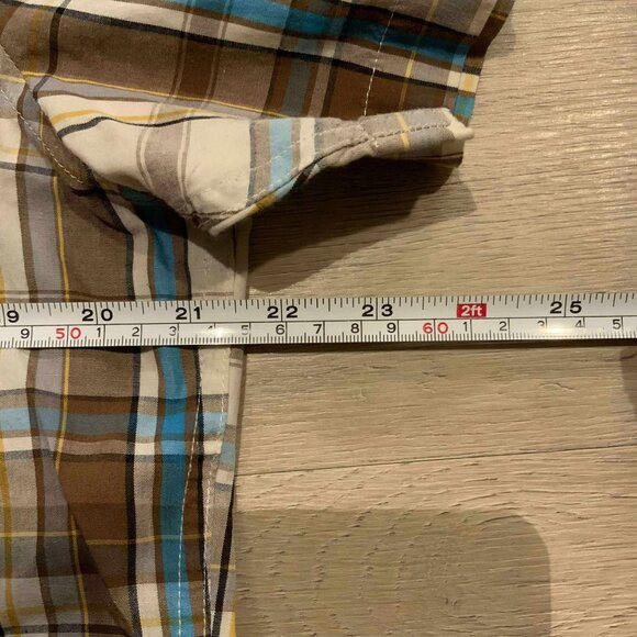 Rip Curl Surfing Outdoor Short Sleeve Button Up Shirt - Picture 3 of 5